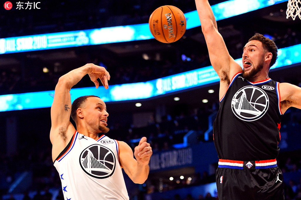 瑞士逆转荷兰,阿尔瓦雷斯三分雨点燃全场的简单介绍 瑞士逆转荷兰,阿尔瓦雷斯三分雨点燃全场的简单介绍