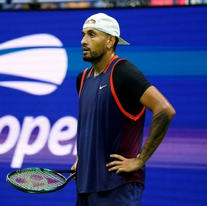 西班牙网球队血洗世界网球队,克耶高斯爆发神勇的简单介绍 西班牙网球队血洗世界网球队,克耶高斯爆发神勇的简单介绍