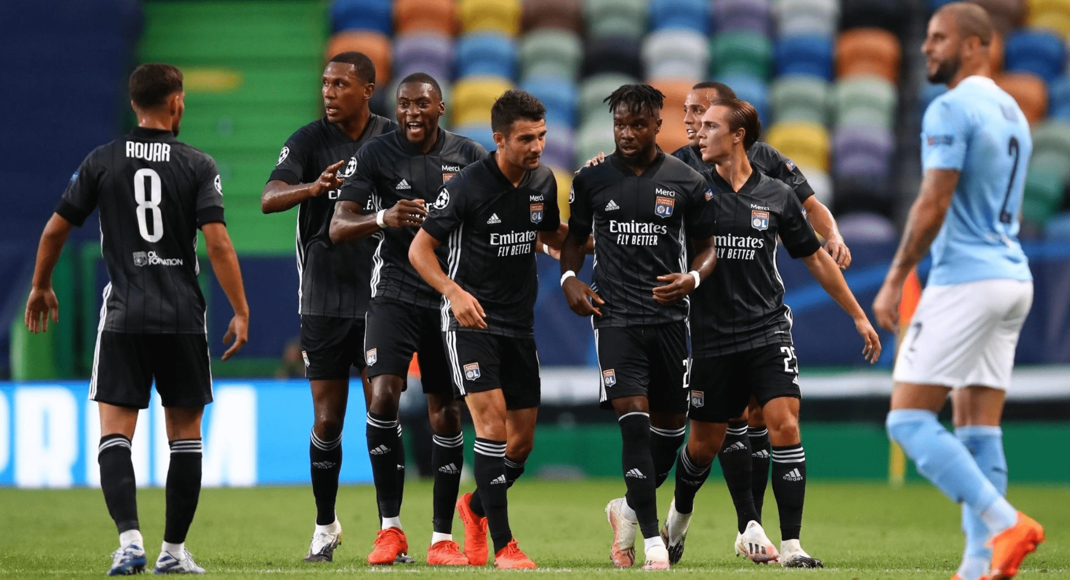 里昂绝杀莱比锡红牛，库尔图瓦高光表现的简单介绍