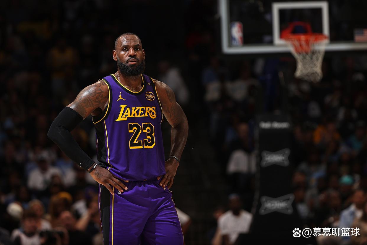 PG平台-湖人逆转灰熊，詹姆斯在比赛中起死回生的简单介绍