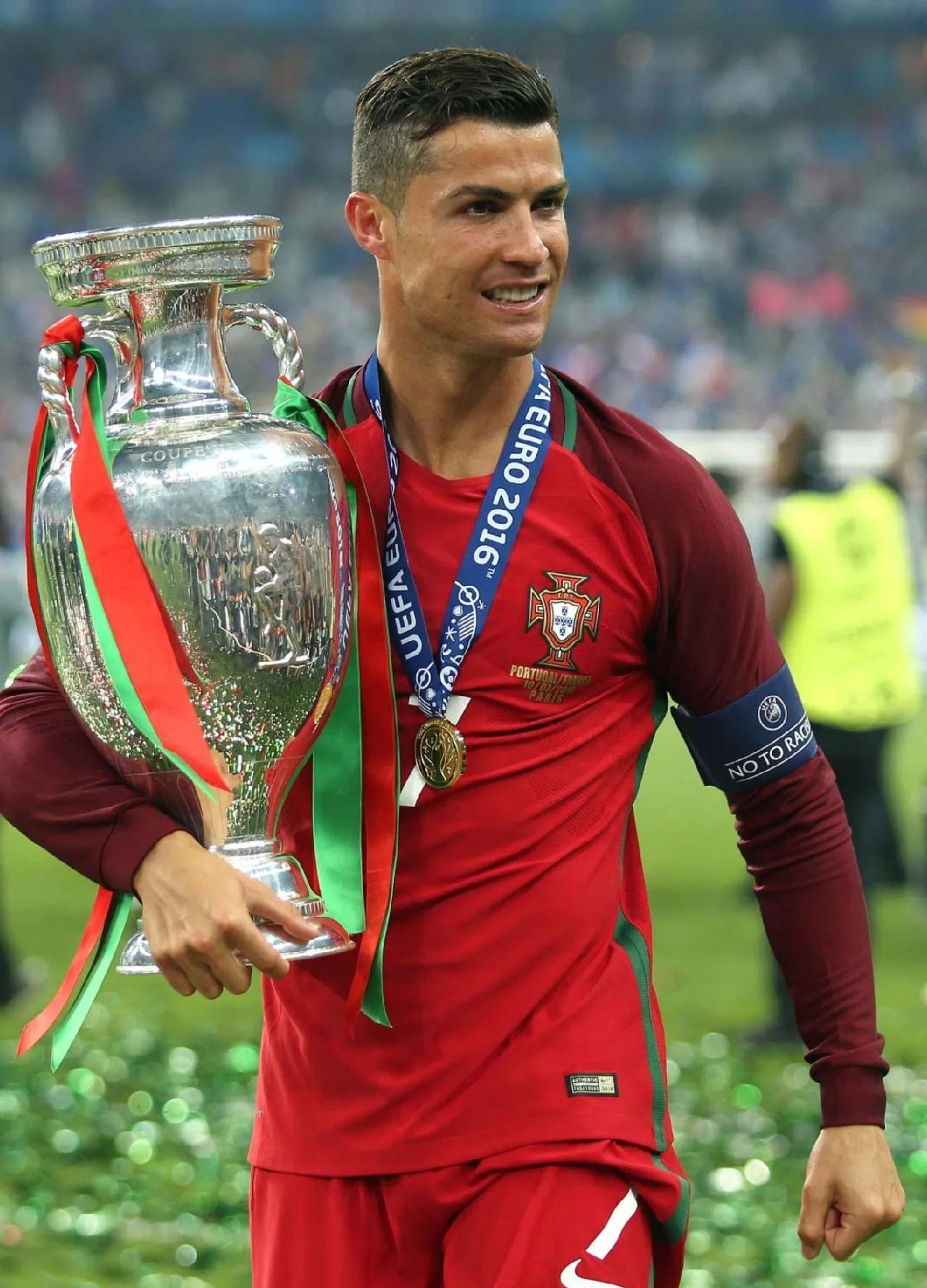 葡萄牙队团结一心，实现梦想的简单介绍