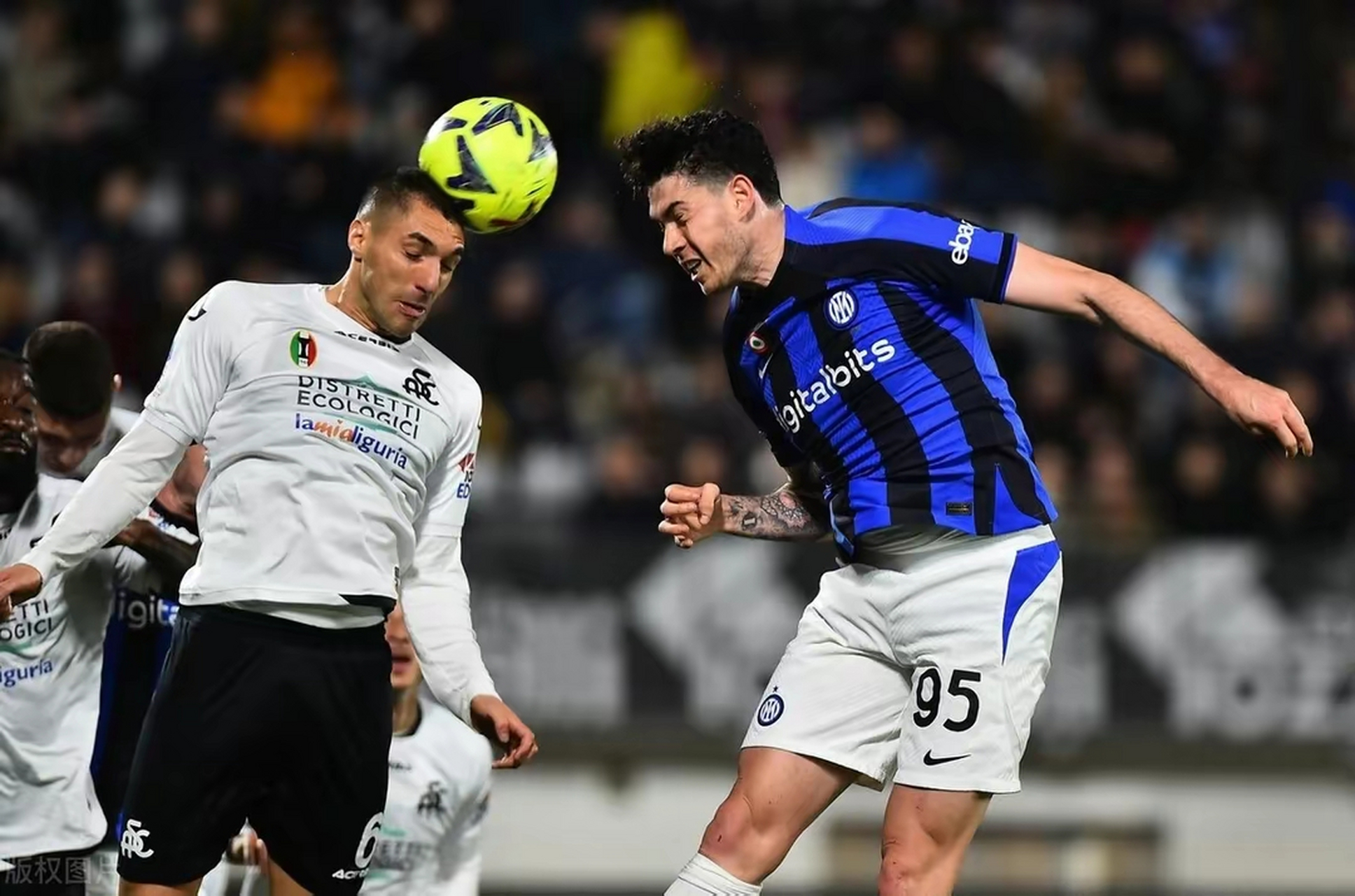 PG电子官网入口-斯佩齐亚球员连续两场进球，表现亮眼