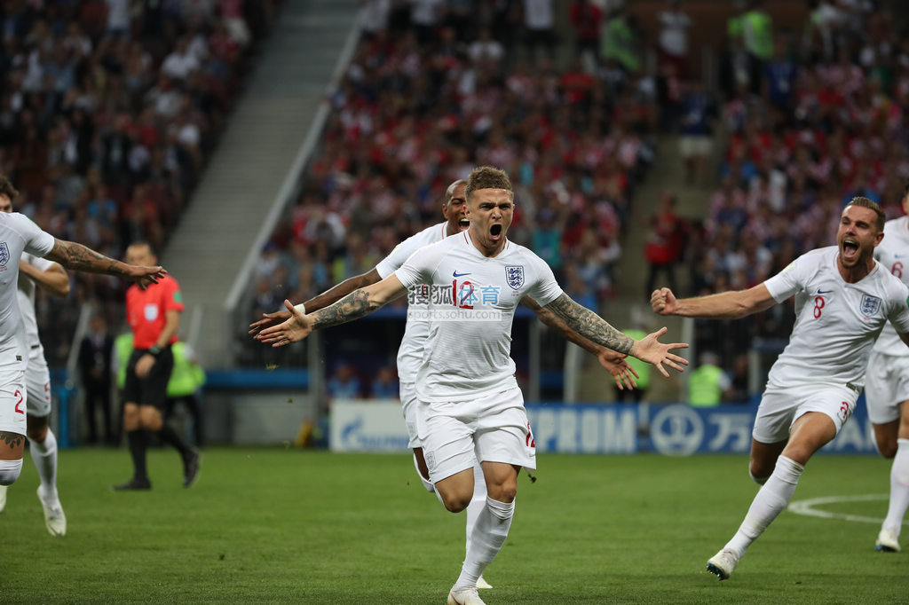 包含英格兰羽毛球队绝杀韩国羽毛球队，马琳打破历史纪录的词条