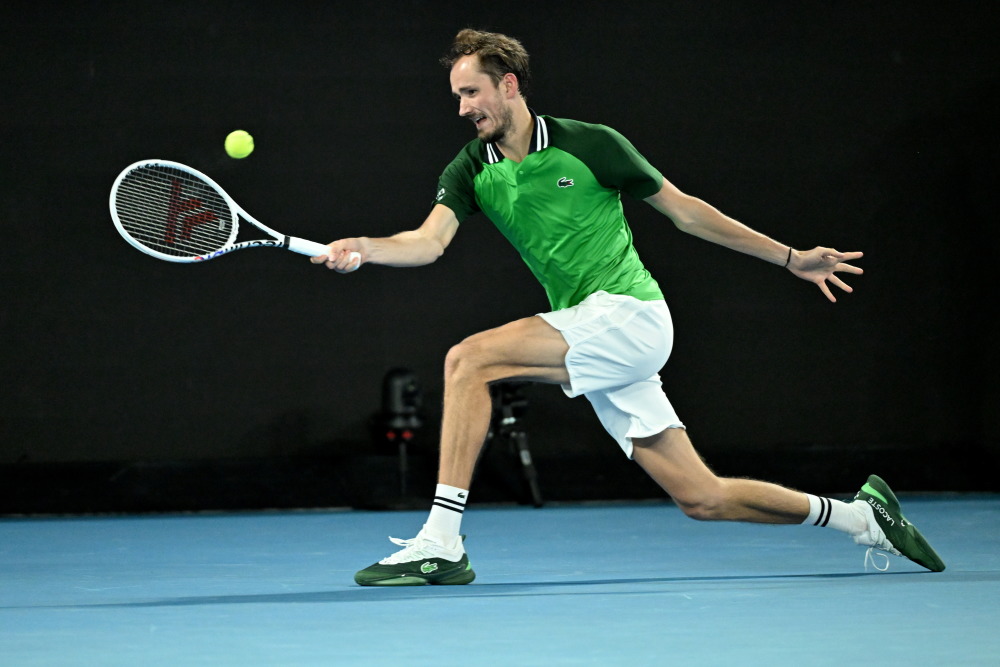 PG电子APP链接-日本网球队绝杀英国网球队，梅德韦杰夫完成帽子戏法的简单介绍