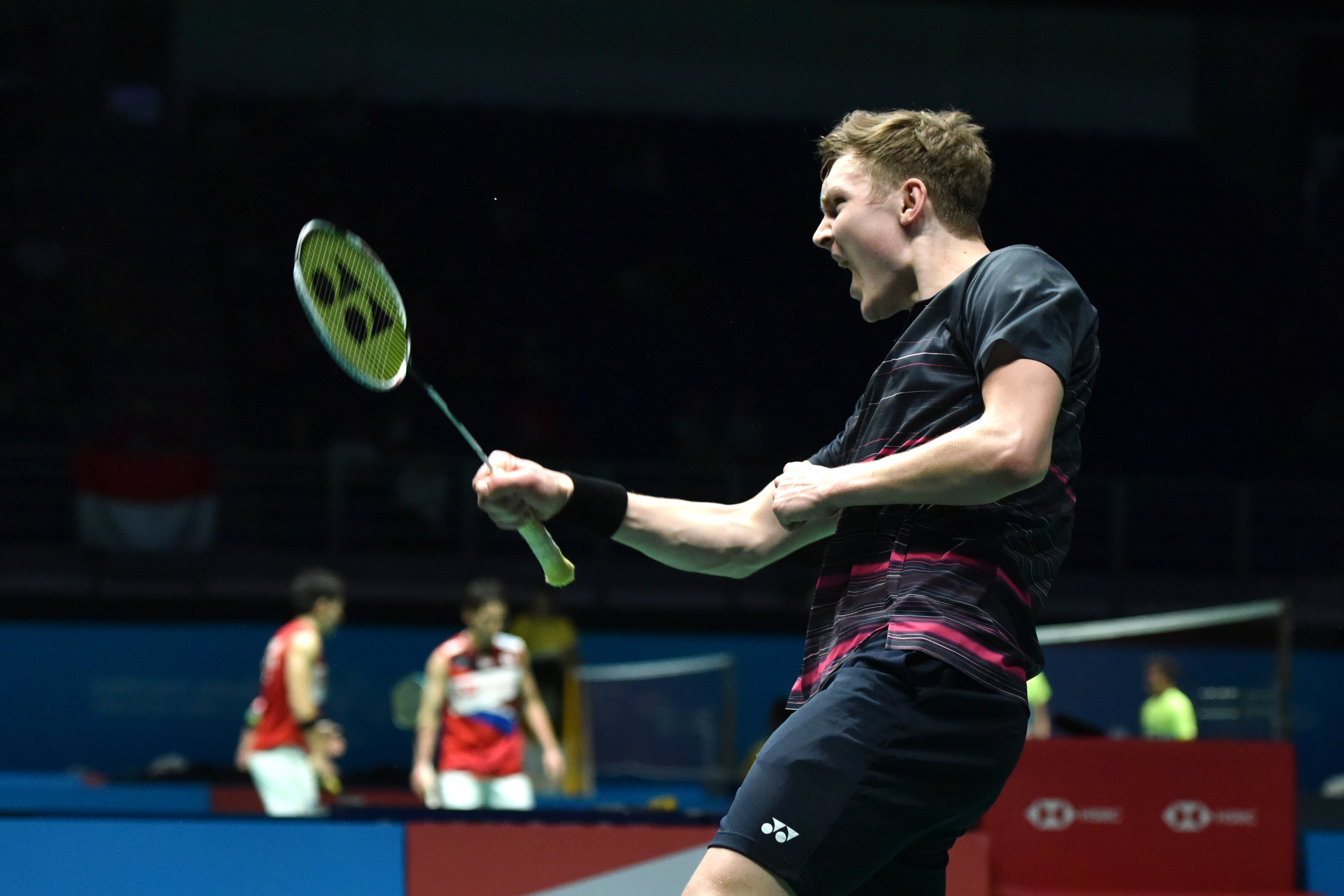 中国队完胜马来西亚队，安赛龙刷新纪录的简单介绍