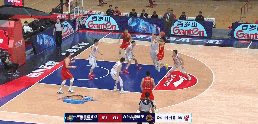 吉林主场大胜四川，积分稳步上升的简单介绍