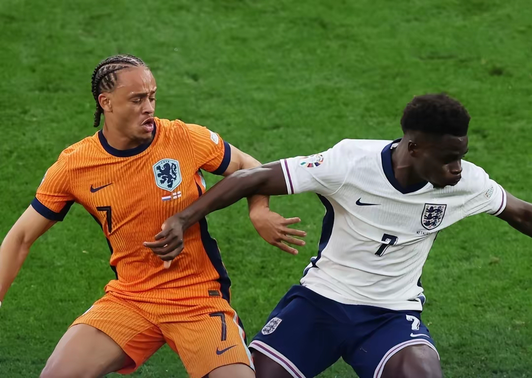 包含英格兰队鏖战葡萄牙队，波尔统治全场的词条